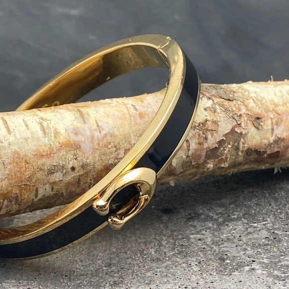 COACH SIGNATURE PUSH HINGED BANGLE BLACK - Picture 4 of 8